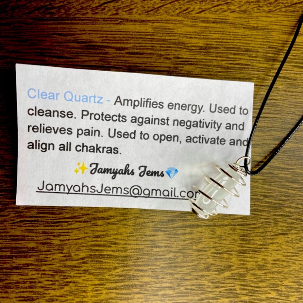 Clear Quartz’s Crystal necklace
